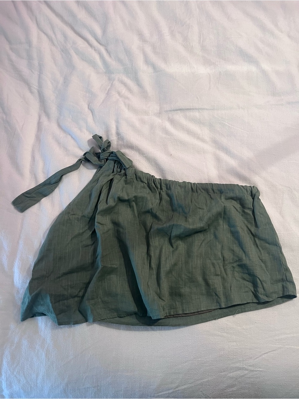One-Shoulder Tie crop top in Olive Green
